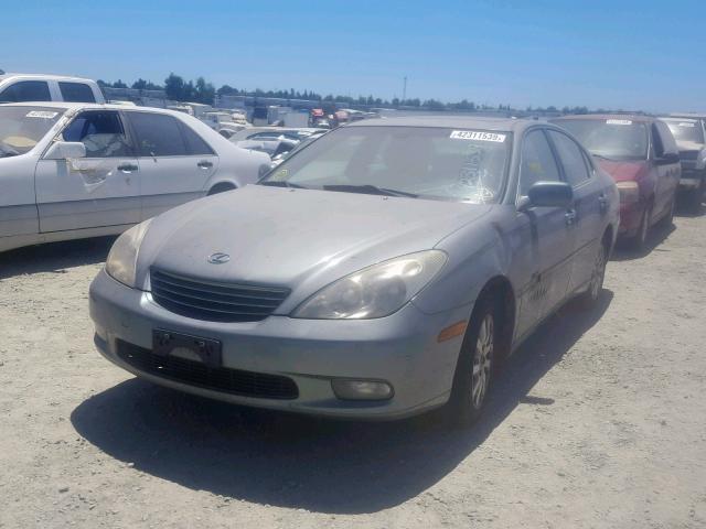 JTHBF30G025014569 - 2002 LEXUS ES 300 GRAY photo 2