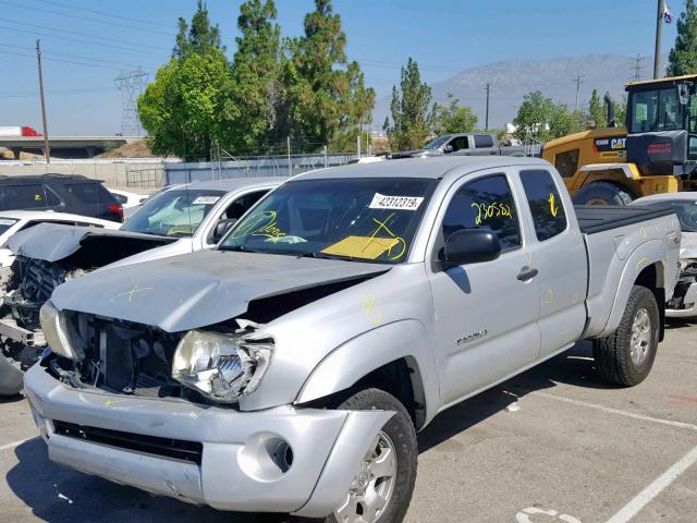 5TETU62N58Z497474 - 2008 TOYOTA TACOMA PRE SILVER photo 2