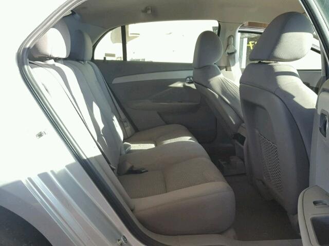 1G1ZC5EU1BF139165 - 2011 CHEVROLET MALIBU 1LT SILVER photo 6