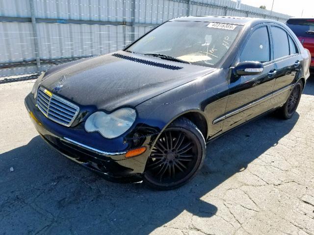 WDBRF61JX2F216209 - 2002 MERCEDES-BENZ C 240 BLACK photo 2