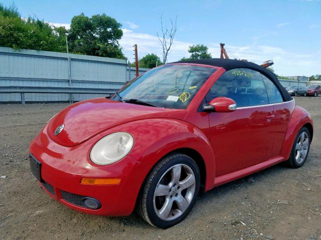 3VWSG31Y56M332948 - 2006 VOLKSWAGEN NEW BEETLE წითელი ფოტო 2