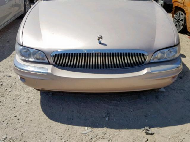 1G4CW52K1W4651562 - 1998 BUICK PARK AVENU CREAM photo 9