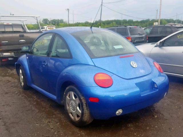 3VWCC21C9YM496916 - 2000 VOLKSWAGEN NEW BEETLE ლურჯი ფოტო 3