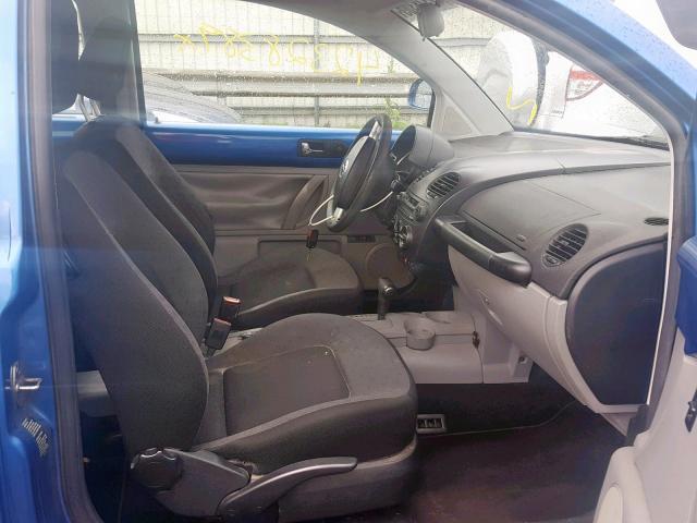 3VWCC21C9YM496916 - 2000 VOLKSWAGEN NEW BEETLE ლურჯი ფოტო 5