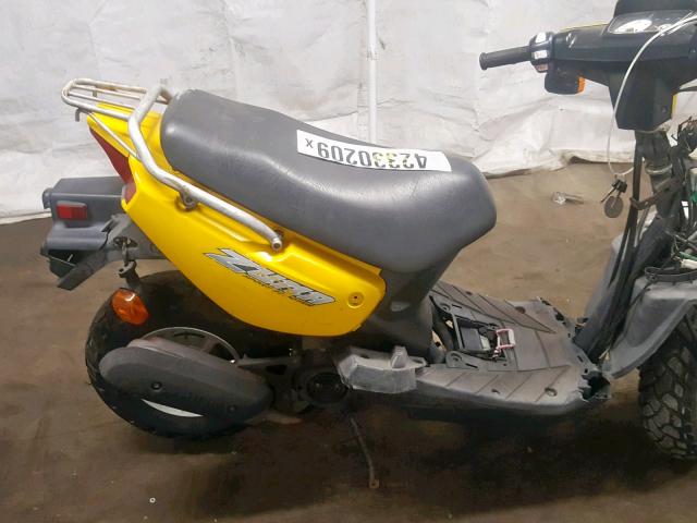 LPRSA20A53A208913 - 2003 YAMAHA YW50 AP ZU YELLOW photo 6