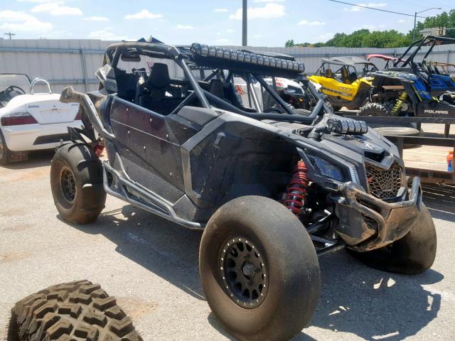 3JBVDAW24HK000552 - 2017 CAN-AM MAVERICK X BLACK photo 1