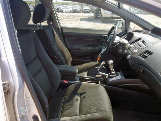 2HGFA1E68BH007272 - 2011 HONDA CIVIC LX-S فضي صورة 5