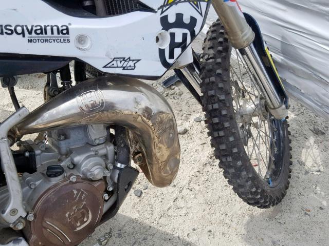 VBKUXC239HM026184 - 2017 HUSQVARNA TC85 WHITE photo 9