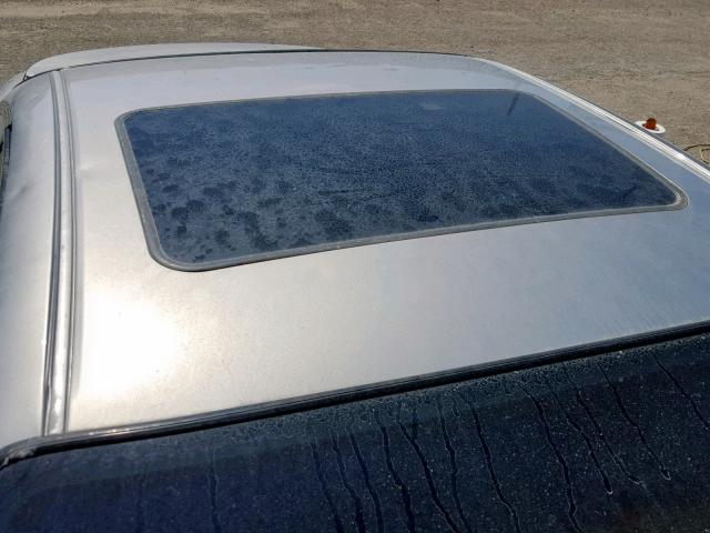 1G2WP12K2YF185966 - 2000 PONTIAC GRAND PRIX SILVER photo 9