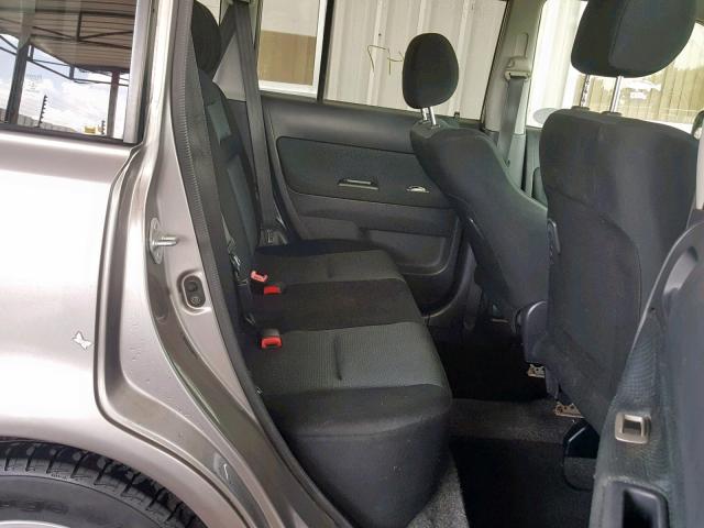 JTLKT324964110746 - 2006 TOYOTA SCION XB 灰色 照片 6