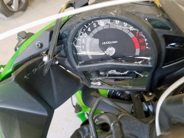 JKAEXEE18FDA17966 - 2015 KAWASAKI EX650 E GREEN photo 8