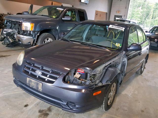 KMHCG45C15U665424 - 2005 HYUNDAI ACCENT GL GRAY photo 2