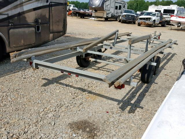 1W7B22825T1002339 - 1996 WESC TRAILER SILVER photo 4