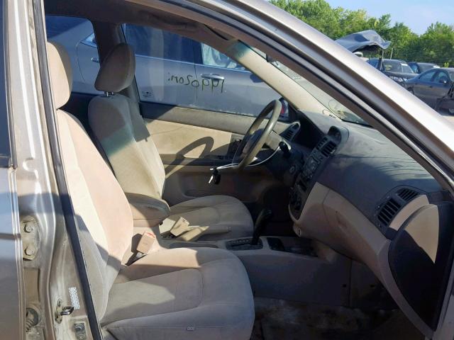 KNAFE121265260593 - 2006 KIA NEW SPECTR TAN photo 5