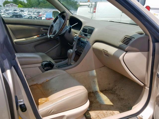 JT8BF28G810338265 - 2001 LEXUS ES 300 BEIGE photo 5