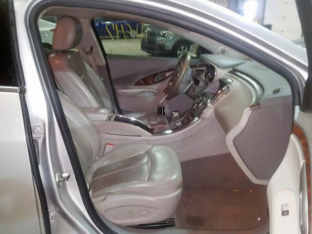 1G4GC5EG8AF189175 - 2010 BUICK LACROSSE C SILVER photo 5