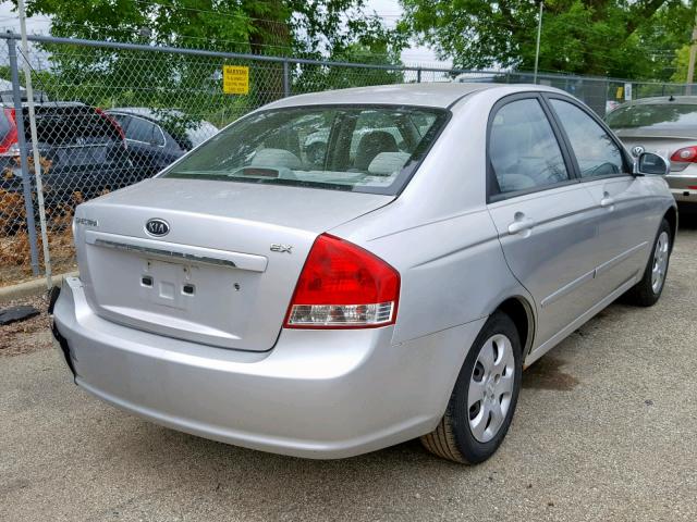 KNAFE121485498173 - 2008 KIA SPECTRA EX SILVER photo 4