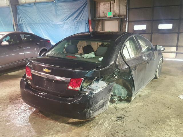 1G1PA5SH0E7402927 - 2014 CHEVROLET CRUZE LS BLACK photo 4