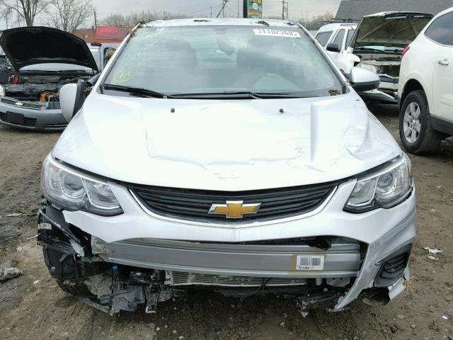 1G1JB5SHXH4174637 - 2017 CHEVROLET SONIC LS 灰色 照片 9