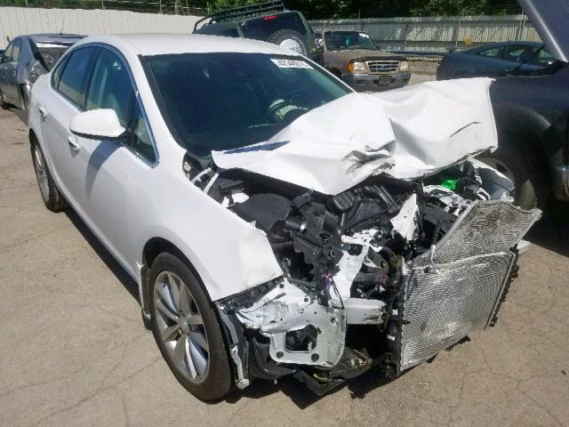 1G4PR5SK7E4186440 - 2014 BUICK VERANO CON WHITE photo 1