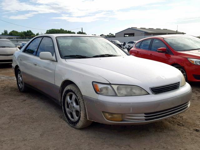 JT8BF22G6V0053174 - 1997 LEXUS ES 300 WHITE photo 1