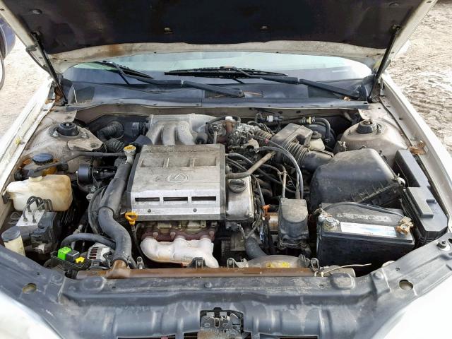 JT8BF22G6V0053174 - 1997 LEXUS ES 300 WHITE photo 7