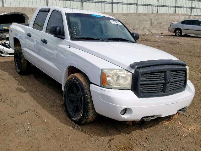 1D7HW48P17S268022 - 2007 DODGE DAKOTA QUA WHITE photo 1