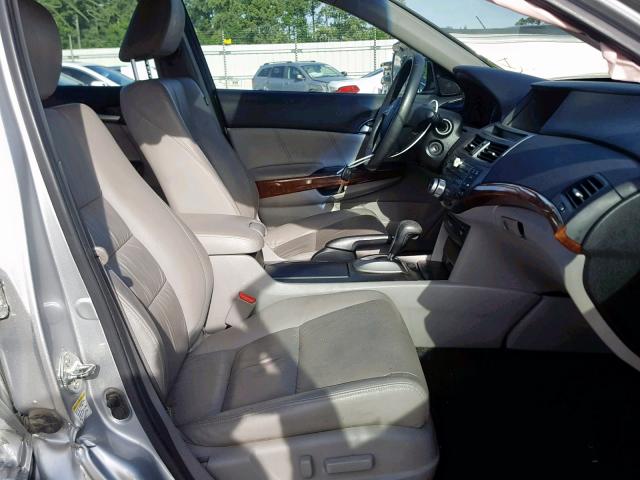 1HGCP3F83CA016684 - 2012 HONDA ACCORD EXL SILVER photo 5