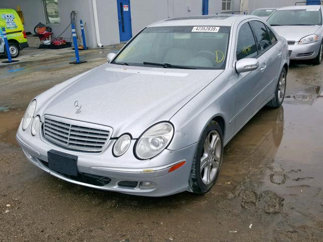 WDBUF56J56A978797 - 2006 MERCEDES-BENZ E 350 SILVER photo 2