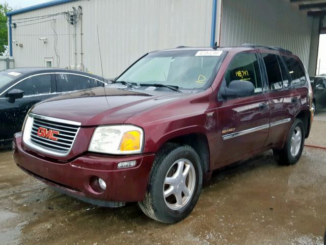 1GKDS13S662266090 - 2006 GMC ENVOY BURGUNDY photo 2