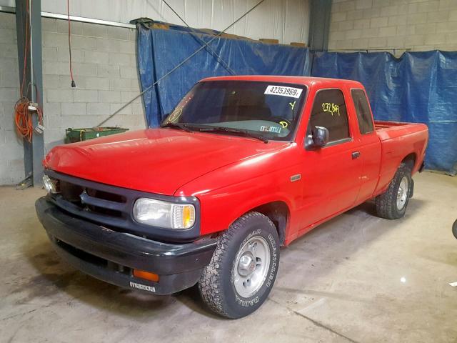 4F4CR16A1TTM20594 - 1996 MAZDA B2300 CAB RED photo 2