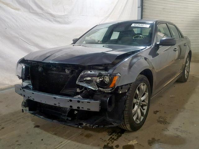 2C3CCAGG3EH352879 - 2014 CHRYSLER 300 S GRAY photo 2