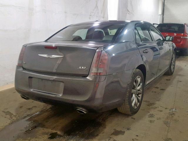 2C3CCAGG3EH352879 - 2014 CHRYSLER 300 S GRAY photo 4