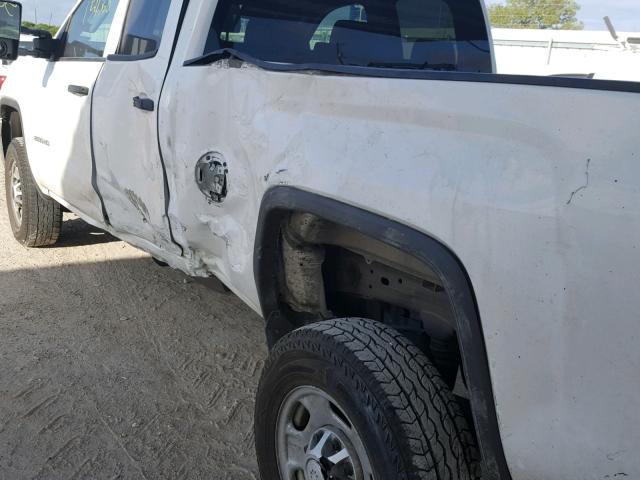 1GT21XEG3FZ527717 - 2015 GMC SIERRA C25 WHITE photo 9