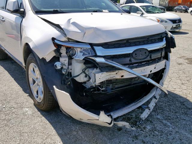 2FMDK3JC3BBA38986 - 2011 FORD EDGE SEL WHITE photo 9