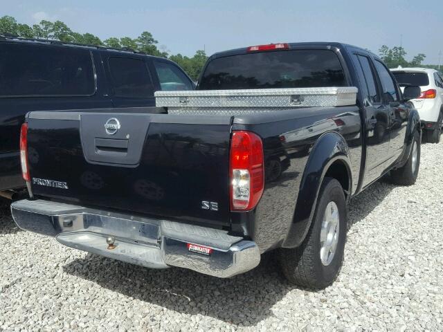 1N6AD09U07C408504 - 2007 NISSAN FRONTIER C BLACK photo 4