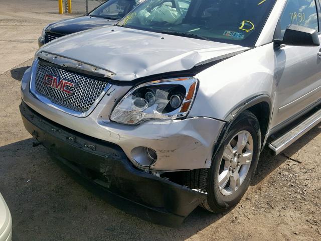 1GKKVPED2BJ400433 - 2011 GMC ACADIA SLE SILVER photo 9