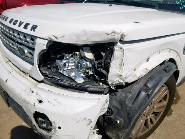 SALAG2D47CA649309 - 2012 LAND ROVER LR4 HSE WHITE photo 9