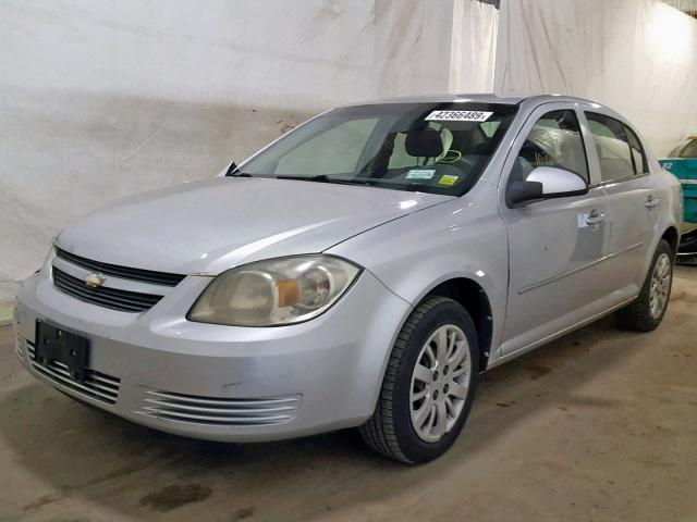 1G1AD5F55A7120385 - 2010 CHEVROLET COBALT 1LT SILVER photo 2