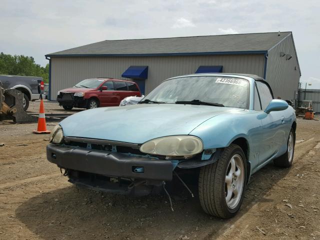 JM1NB353020231021 - 2002 MAZDA MX-5 MIATA BLUE photo 2