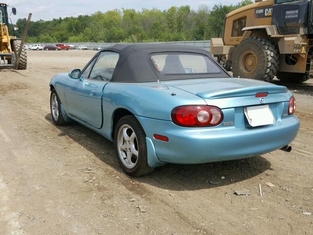 JM1NB353020231021 - 2002 MAZDA MX-5 MIATA BLUE photo 3