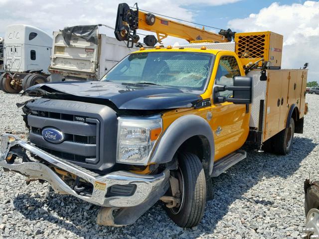 1FDUF5GT2BEC98338 - 2011 FORD F550 SUPER YELLOW photo 2