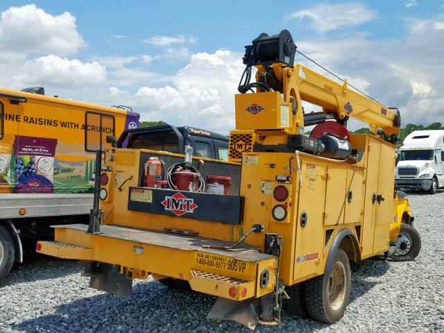 1FDUF5GT2BEC98338 - 2011 FORD F550 SUPER YELLOW photo 4