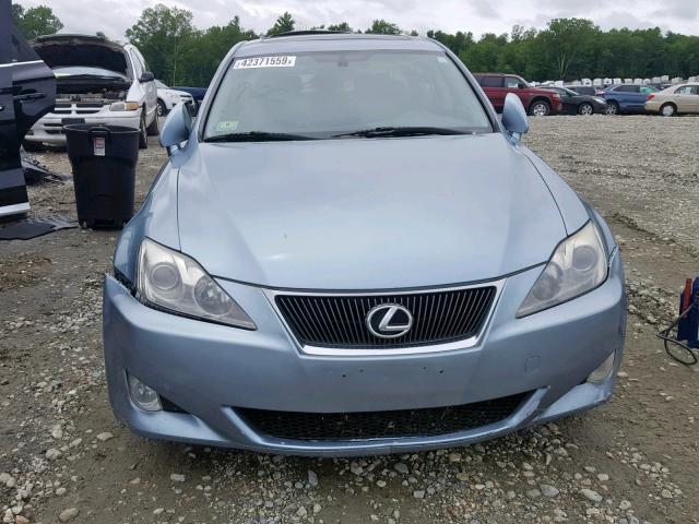 JTHCK262485022396 - 2008 LEXUS IS 250 GRAY photo 9