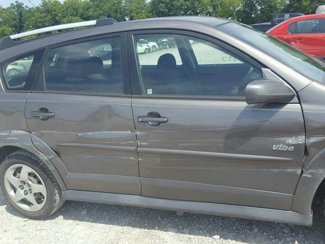 5Y2SL65888Z423644 - 2008 PONTIAC VIBE GRAY photo 9