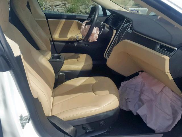 5YJSA1H11EFP61797 - 2014 TESLA MODEL S თეთრი ფოტო 5