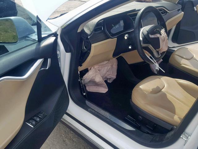5YJSA1H11EFP61797 - 2014 TESLA MODEL S თეთრი ფოტო 9