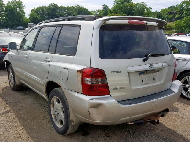 JTEEP21A740031929 - 2004 TOYOTA HIGHLANDER SILVER photo 3