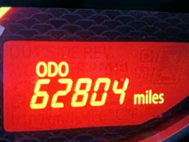 JF1ZNAA17D1733951 - 2013 TOYOTA SCION FR-S RED photo 8