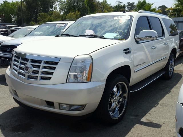 1GYFK26279R224393 - 2009 CADILLAC ESCALADE E WHITE photo 2